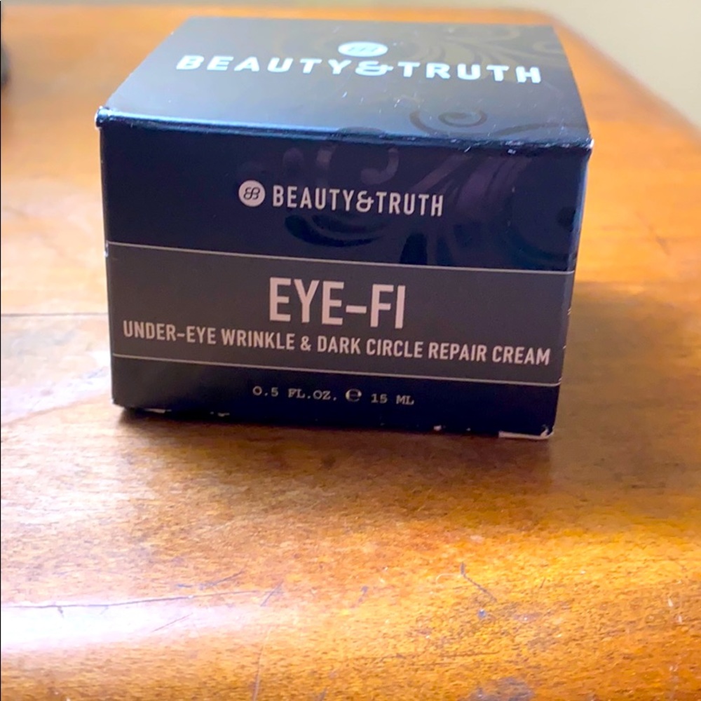 Under eye wrinkle and dark circle repair cream